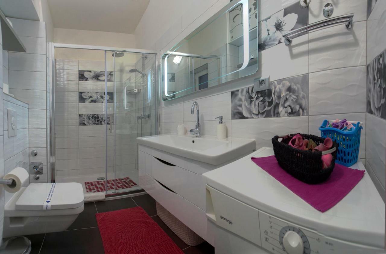 Appartement Apis Split Extérieur photo