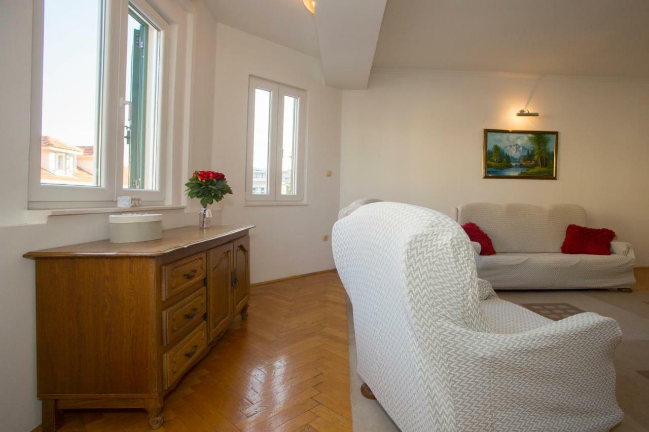 Appartement Apis Split Extérieur photo