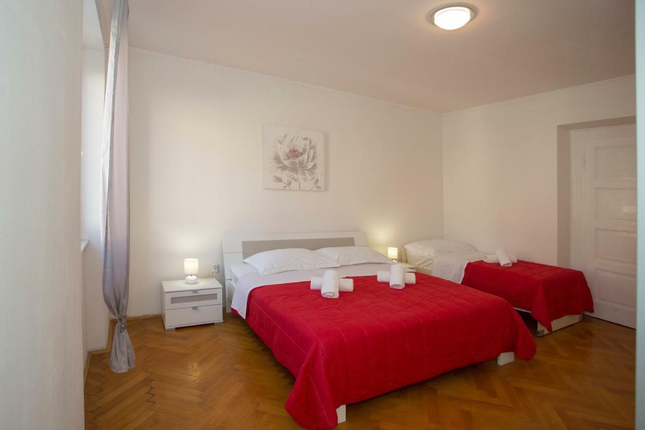 Appartement Apis Split Extérieur photo