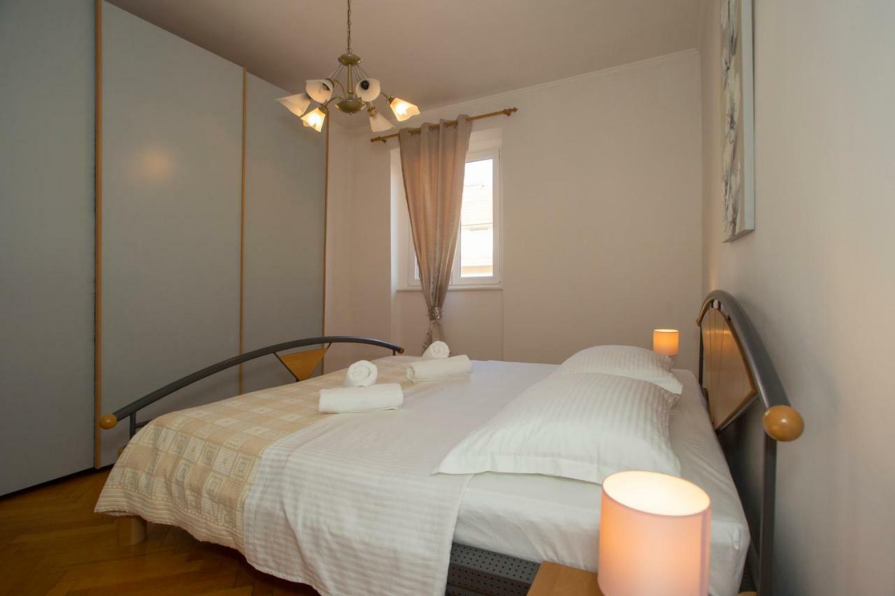 Appartement Apis Split Extérieur photo