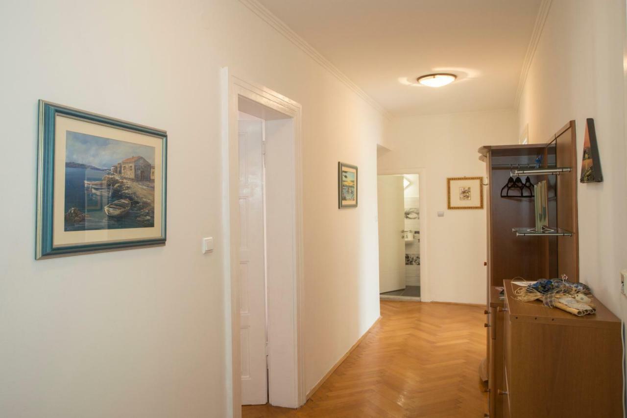 Appartement Apis Split Extérieur photo